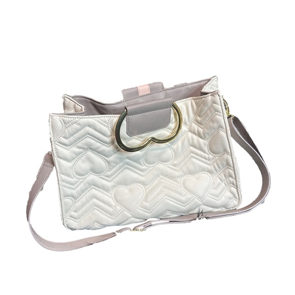 Betsey Johnson bag - Picture 2 of 2